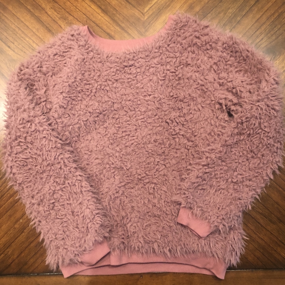Fuzzie crew neck